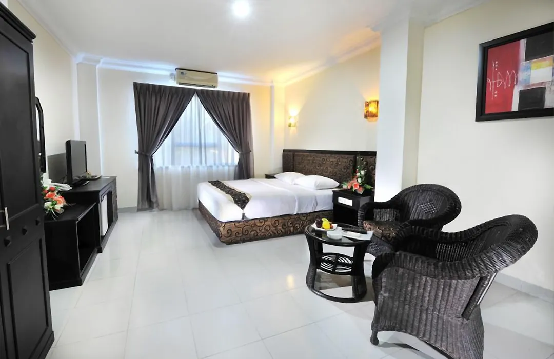 Gaja Hotel-1